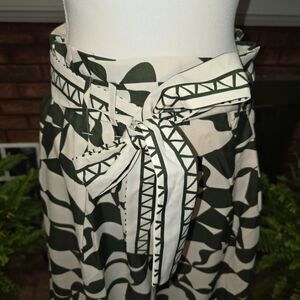 HER DESTINY Medium Belted Trible Pattern Skirt, Green & Cream. NEW WITH TAGS